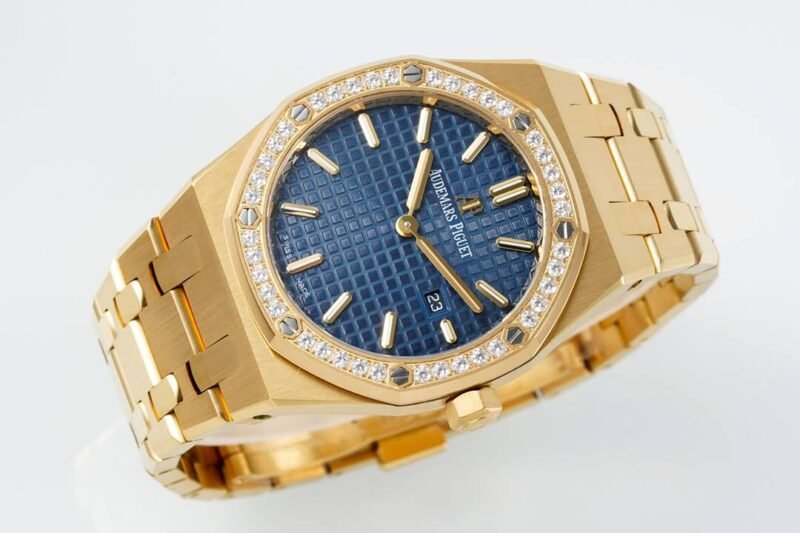 Royal Oak Ladies 67651 33mm Dia YG/YG Blue ZF Swiss Qtz